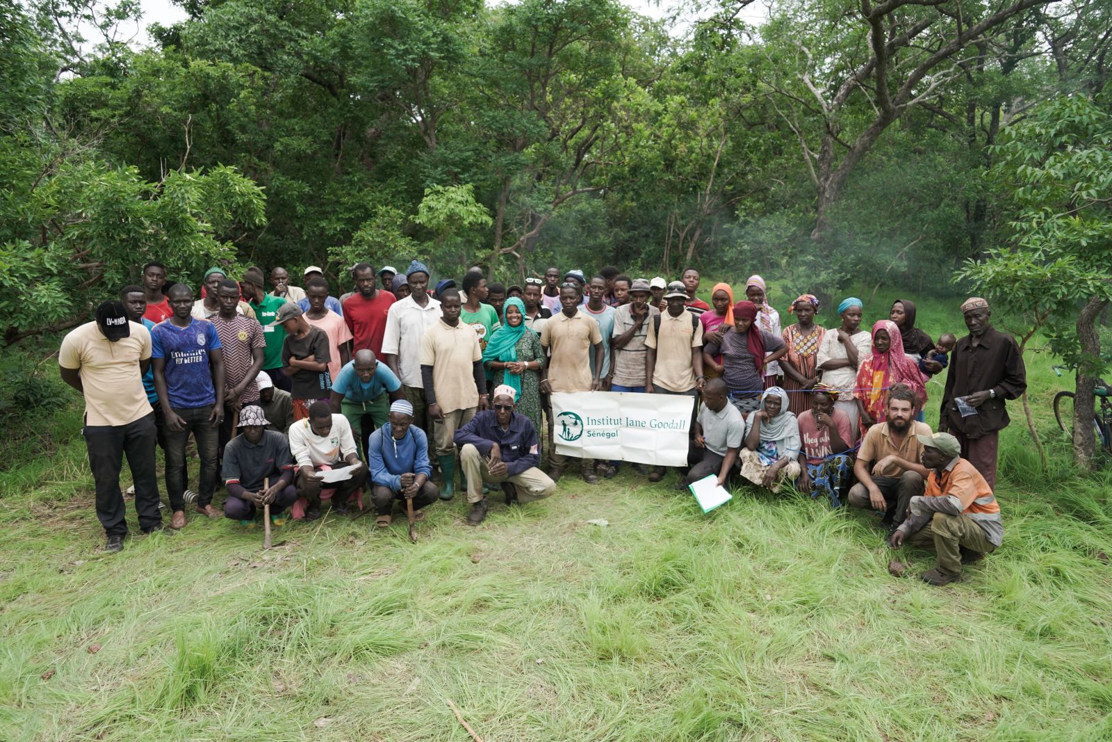 Promovemos la convivencia sostenible entre humanos y chimpancés en Senegal